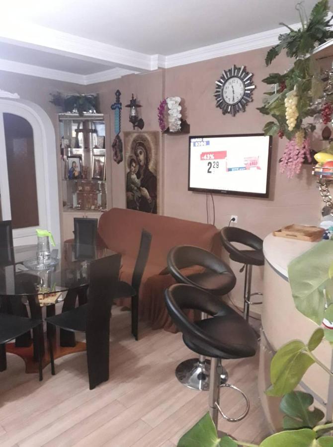 3 Room Flat In Tbilisi Exterior photo