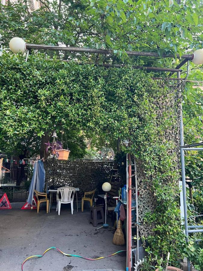 3 Room Flat In Tbilisi Exterior photo