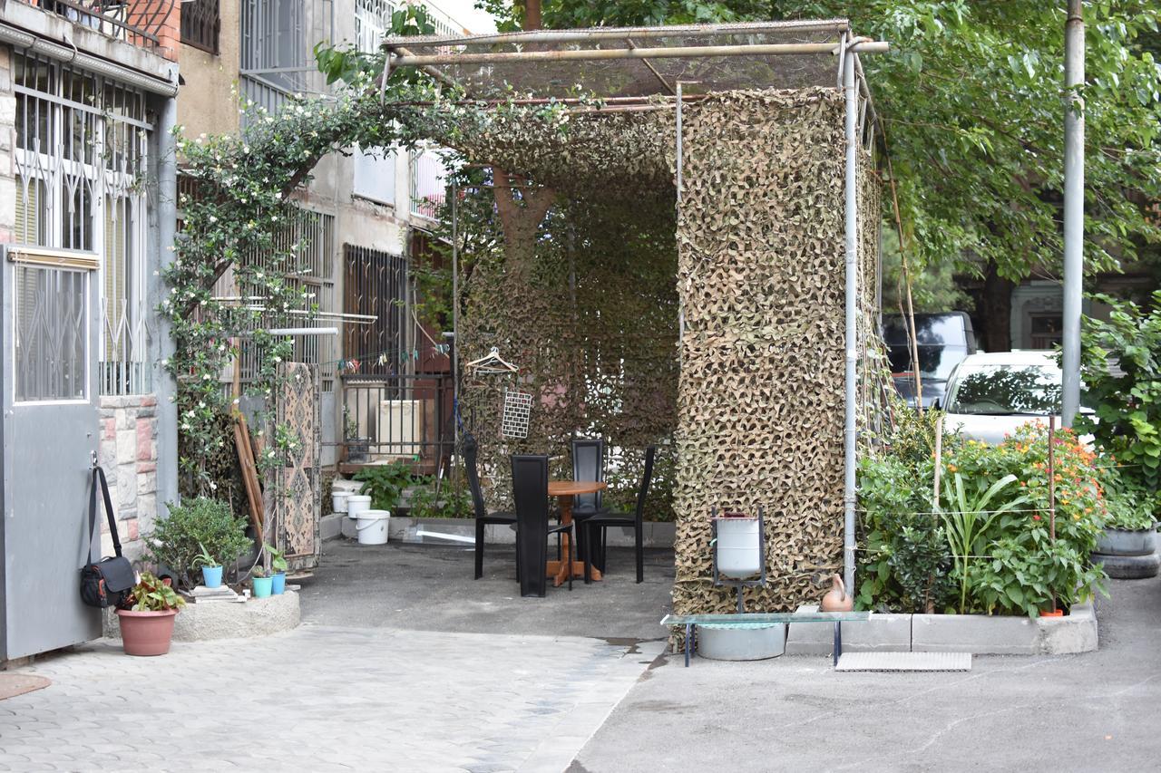 3 Room Flat In Tbilisi Exterior photo